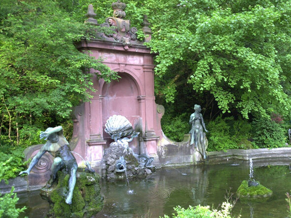 Herzog-Alfred-Brunnen