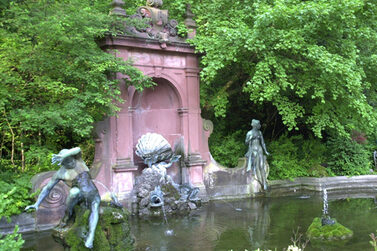 Herzog-Alfred-Brunnen