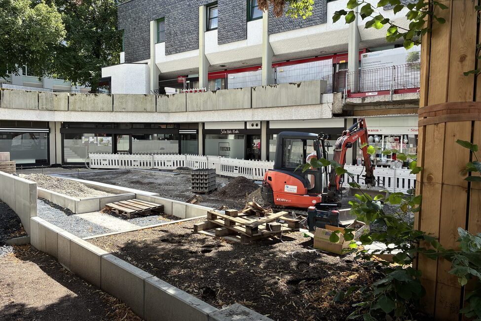 Umbau des Freiherr-von-Stockmar-Platzes im Juli 2025