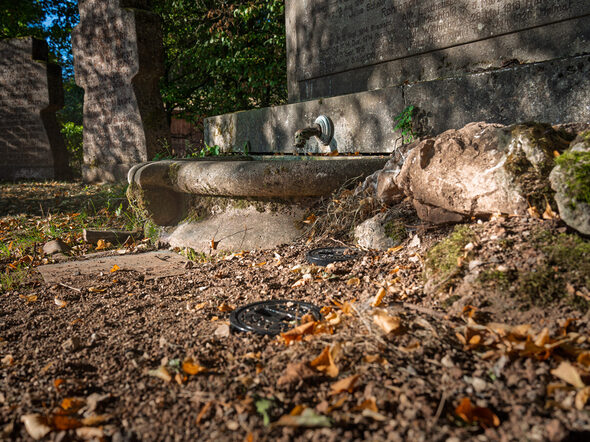 Brunnen am Kiegerdenkmal Seidmannsdorf