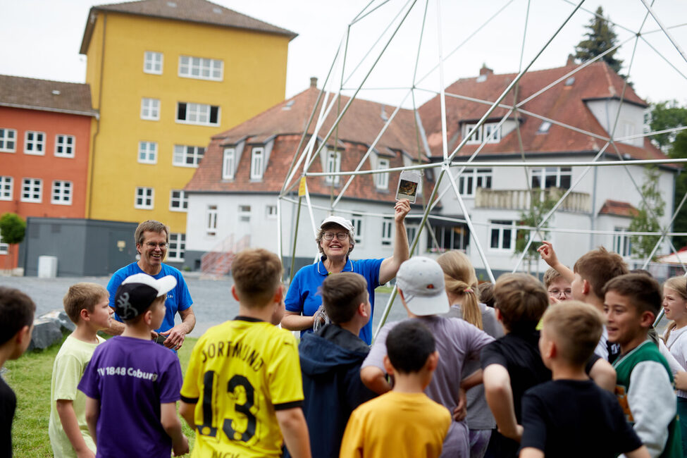 Die Coburger Nachhaltigkeitstage zeigen mit prominenten Gästen, spannende Vorträge und praktische Workshops, wie wir gemeinsam die Zukunft unseres Planeten gestalten können.
