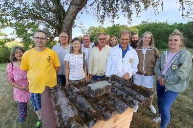 Beim Neubürgerteff haben die Bürger*innen die Möglichkeit den Imkerverein in Bad Rodach kennenzulernen.