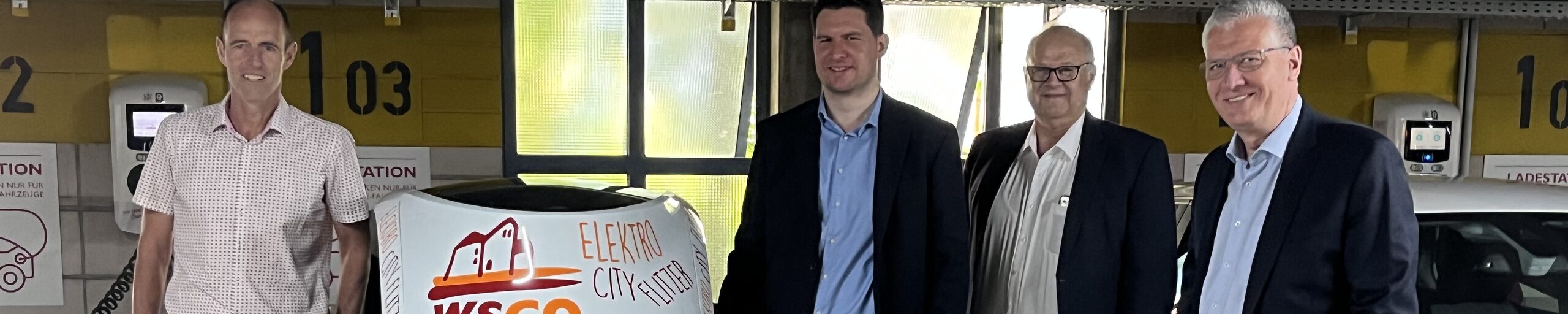 An acht Stellplätzen im Parkhaus Zinkenwehr können Sie nun E-Autos laden.