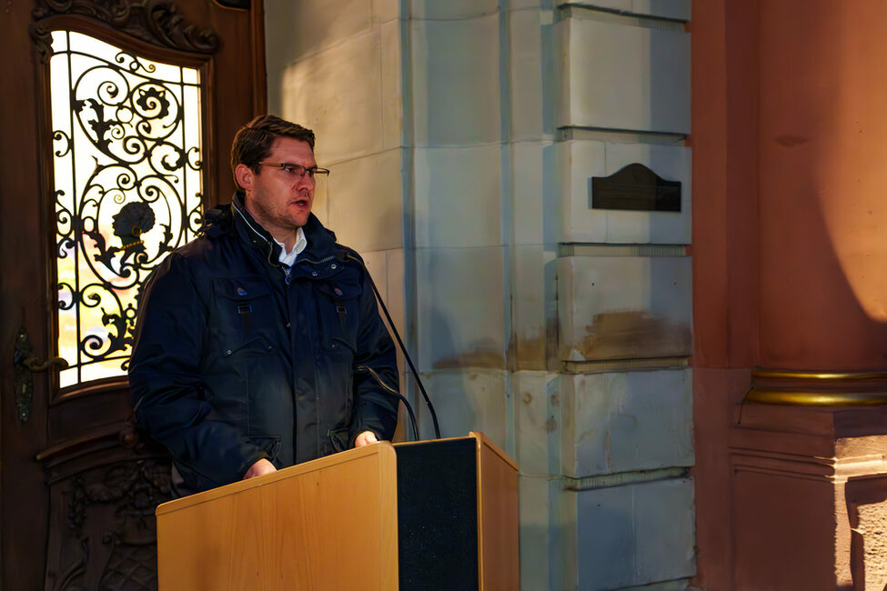 OB Dominik Sauerteig mahnt zur Wachsamkeit anlässlich des Gedenkens an die Opfer der Reichspogromnacht