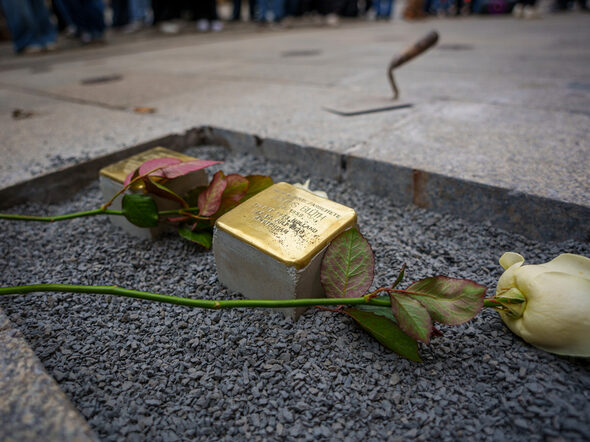 Der Stolperstein in der Spitalgasse 12 erinnert an Familie Blüth.