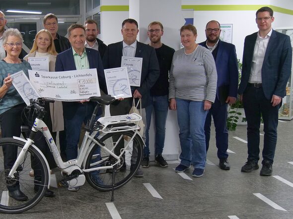 Stadtradeln 2025: Die besten der insgesamt 912 Teilnehmer bei der Stadtradeln-Aktion 2025 in Stadt und Landkreis Coburg sind im Landratsamt ausgezeichnet worden.