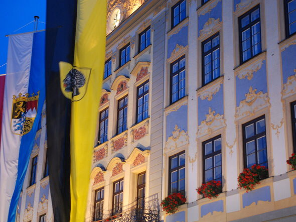 Coburger Rathaus bei Nacht