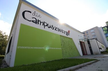 Fassade der Campuszwerge
