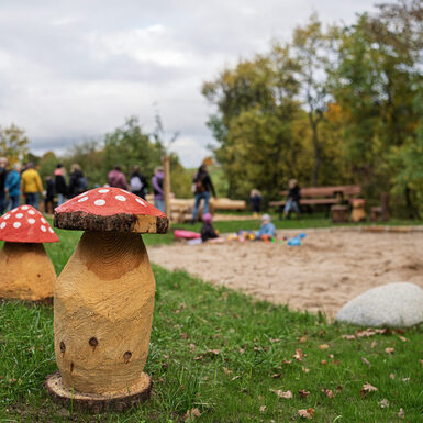 Naturspielplatz Scheuerfeld: Sandkasten