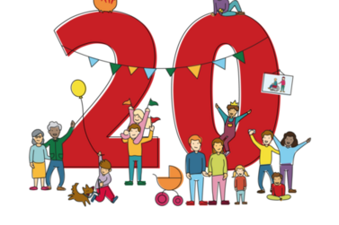 Cartoon mit einer großen roten 20 im Hintergrund und Familien aller Generationen davor, die jubeln