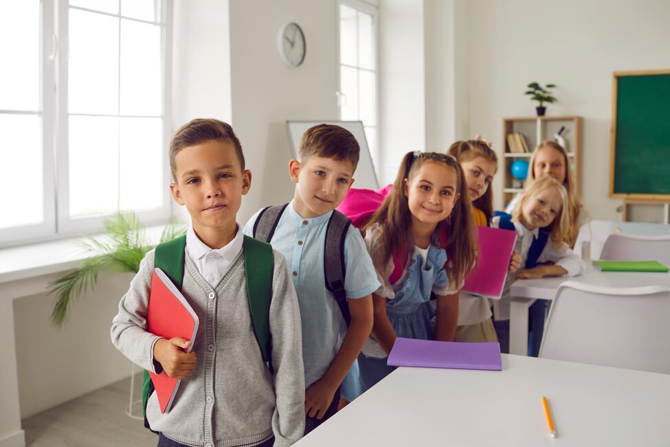 Schüler/-in im Klassenzimmer